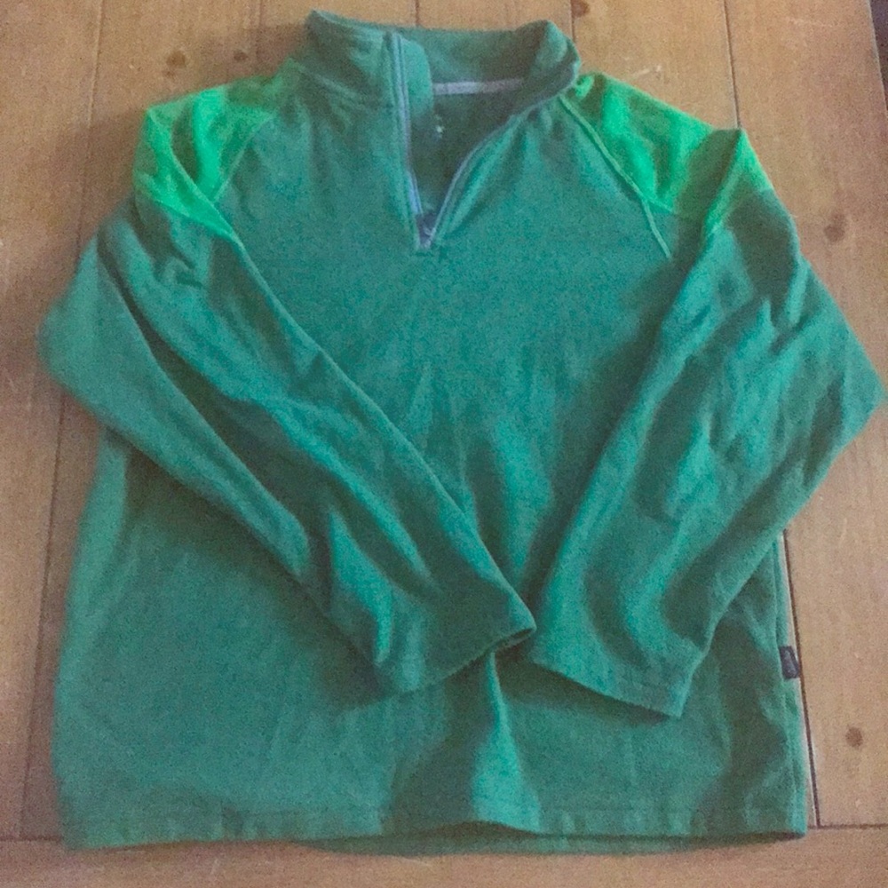 Cabelas Fleece Top